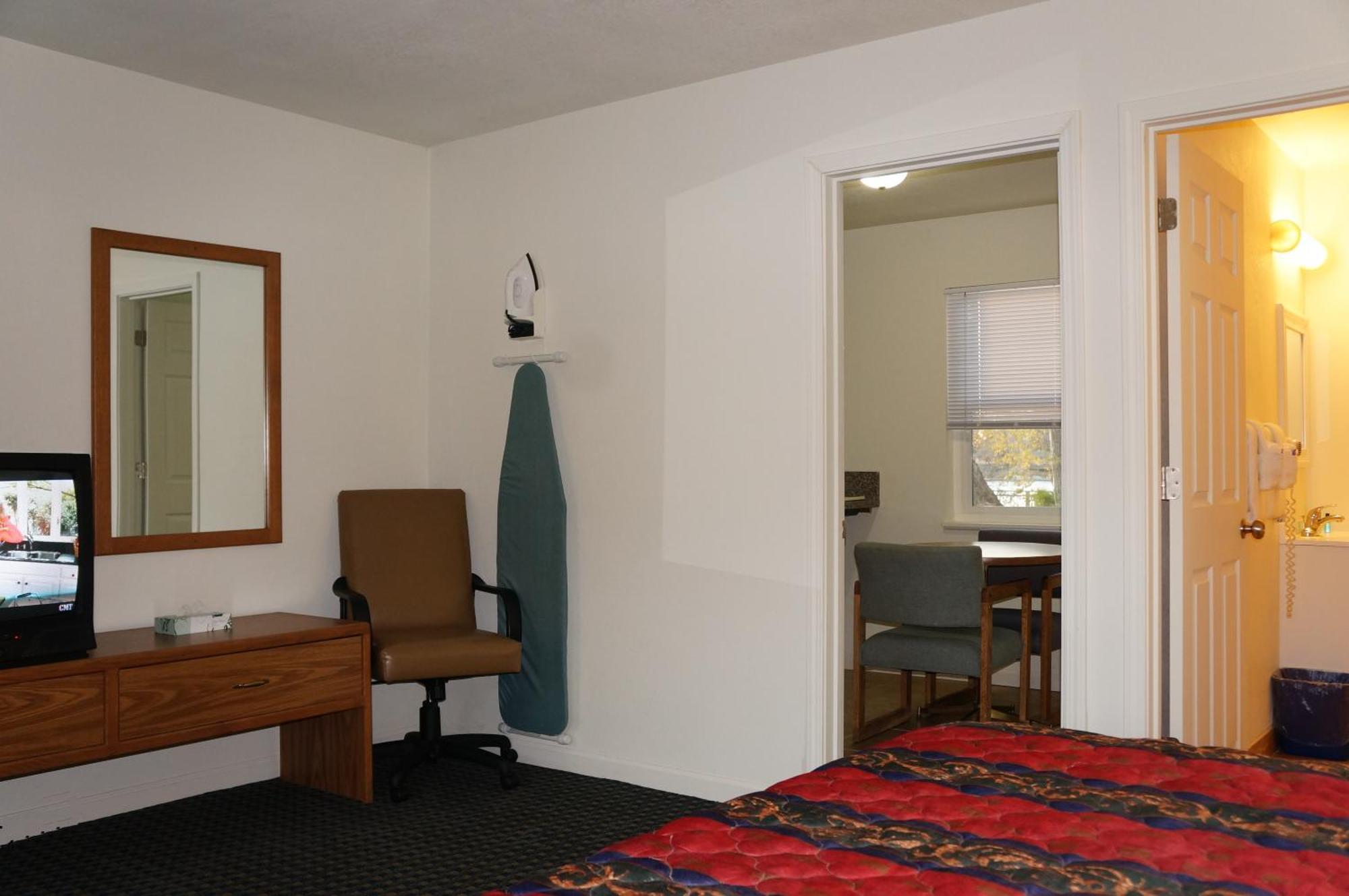 Lake Marina Inn Clearlake Oaks Habitación foto