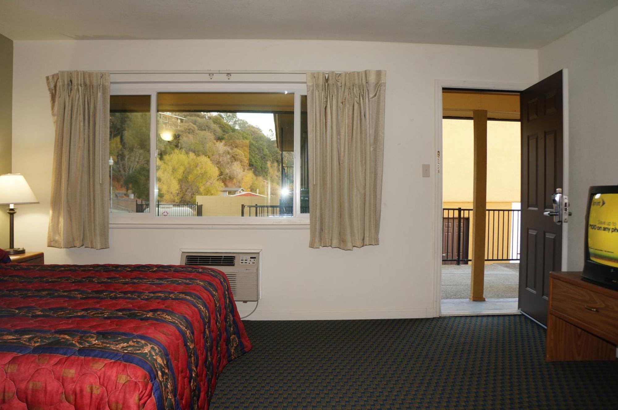 Lake Marina Inn Clearlake Oaks Habitación foto